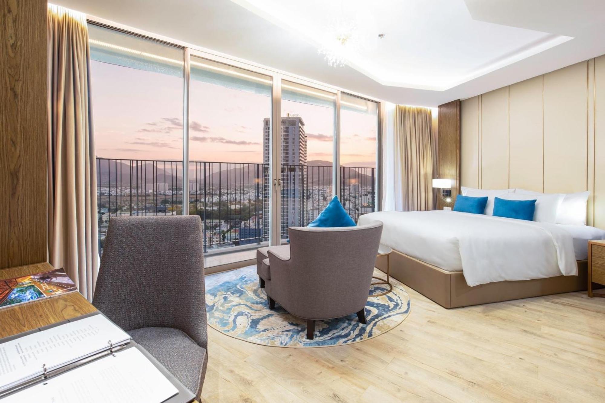 Apartment Panorama Seaview Luxury Skyline By Hc Group