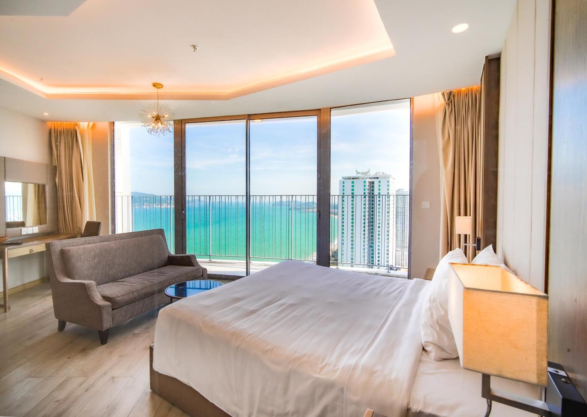 Panorama Seaview Luxury Skyline By Hc Group Nha Trang