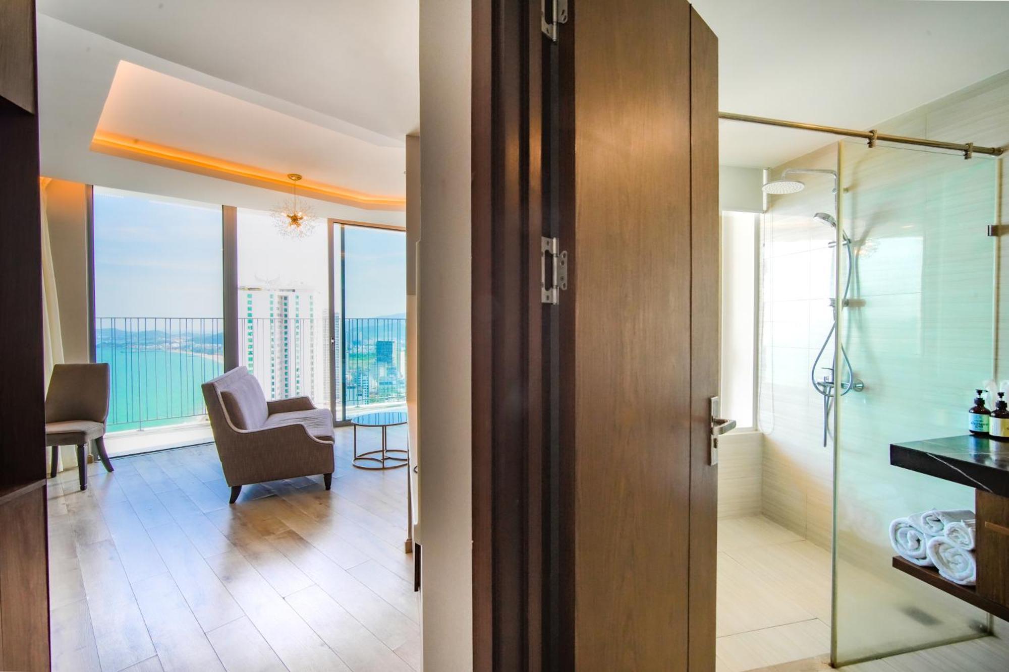 Panorama Seaview Luxury Skyline By Hc Group *
