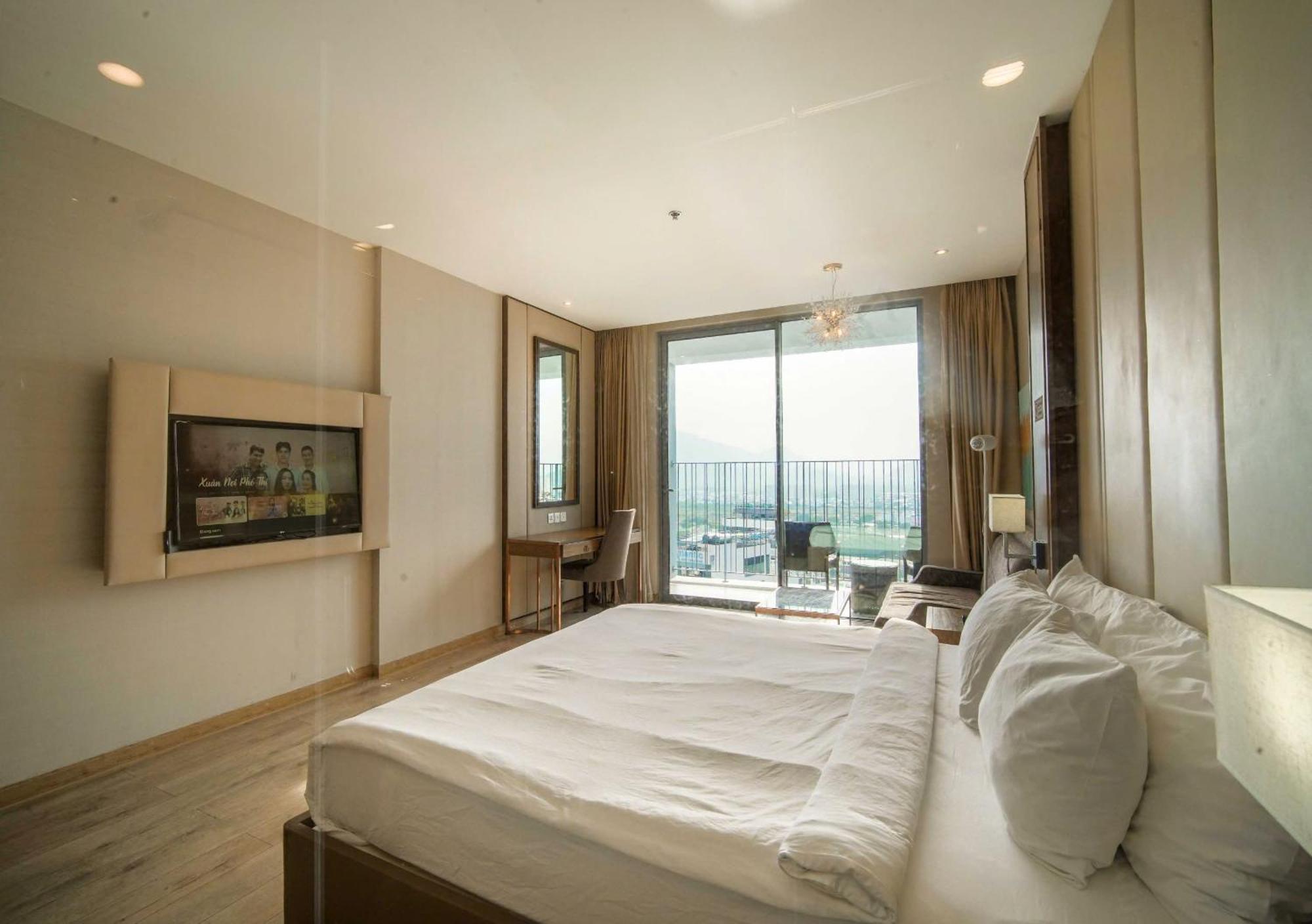 Panorama Seaview Luxury Skyline By Hc Group Nha Trang