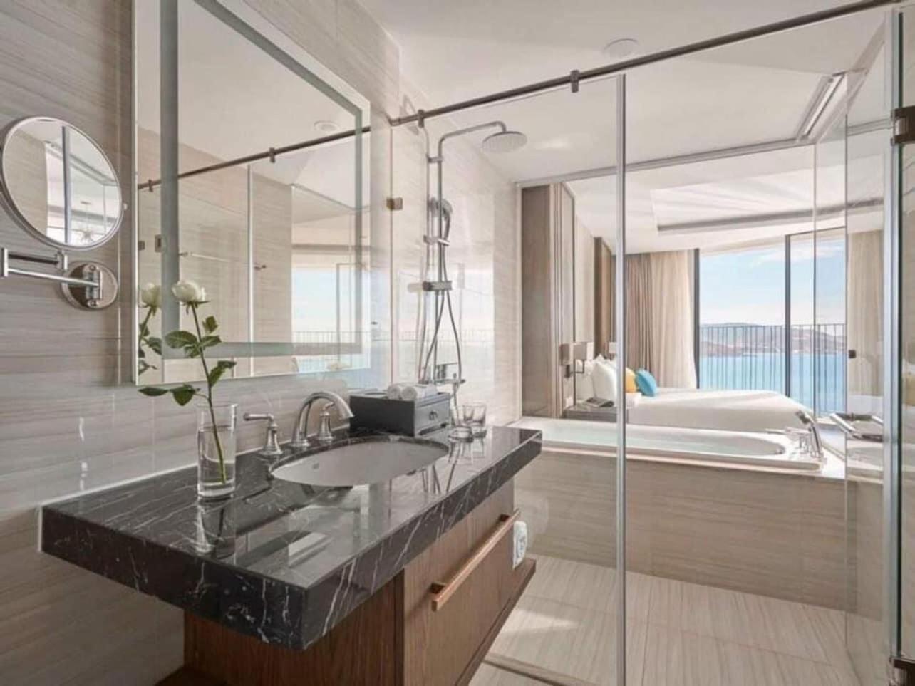 Panorama Seaview Luxury Skyline By Hc Group Apartment